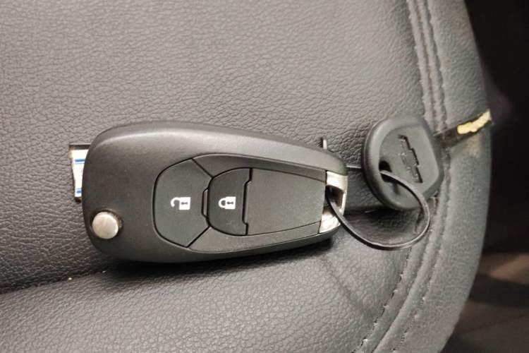 Used Chevrolet Trax 2019 Redline 335T CVT Trendy Version China VI Standard Interior 1