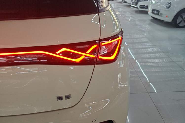 Used BYD Dolphin 2025 420km Fashion Edition
