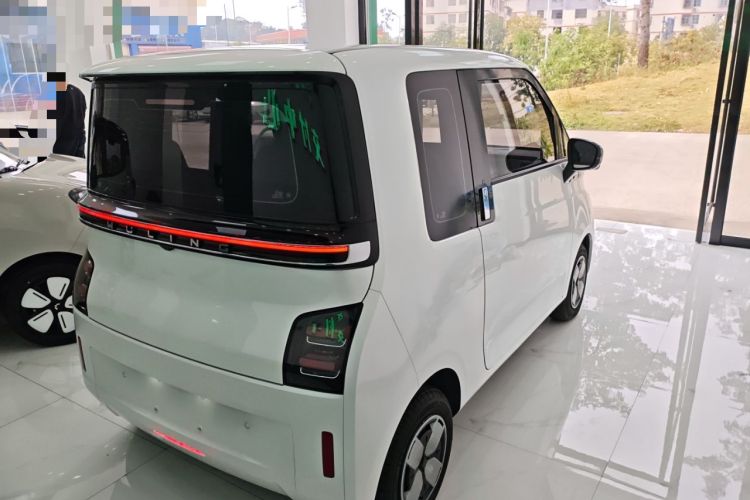 Used Wuling Air ev 2023 - Four Seats - Advanced Edition
