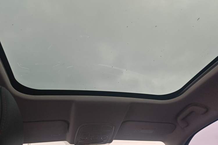 Used Haval H2s 2017 Red-Label 1.5T Dual-Clutch Luxury Model