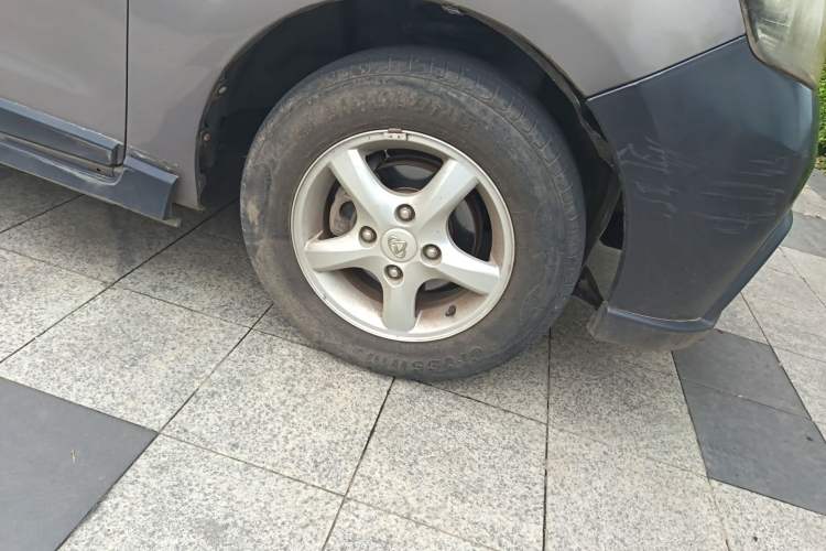 Used CHANGAN KAICHENG Ounuo S 2012 1.5L Standard Version
