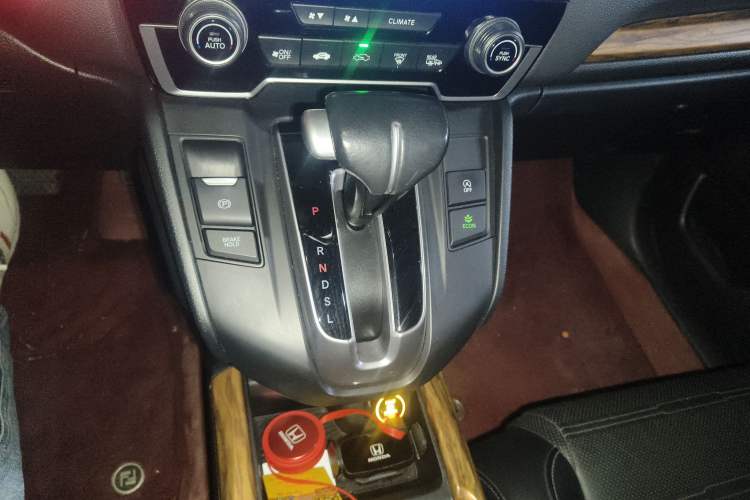 Used Honda CR-V 2017 240TURBO CVT Front-Wheel Drive Fashion Edition