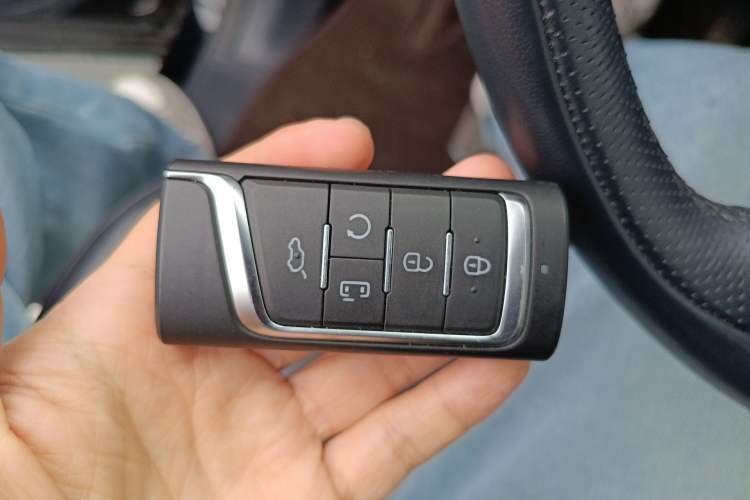 Used GAC Trumpchi M8 2023 Lingxiu Series 390T Deluxe Edition Vehicle Key
