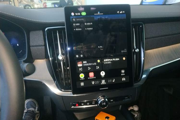 Used Volvo S90 2026 B5 Zhiyi Luxury Edition