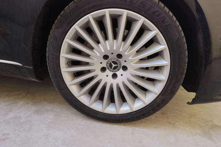 Used Mercedes-Benz S-Class 2014 S 320 L Luxury Model
