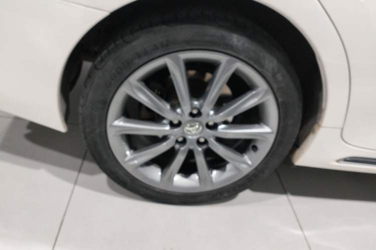 Used Toyota Reiz 2013 2.5V Shangrui Edition Right Rear Wheel Hub