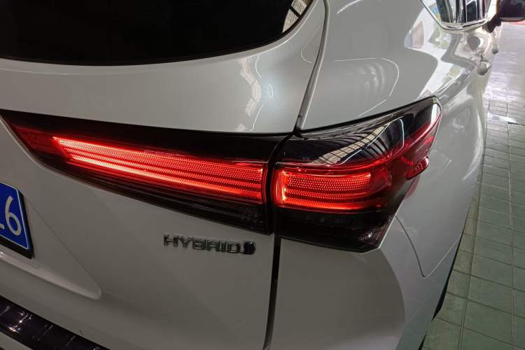 Used Toyota Highlander 2022 Dual-Engine 2.5L 4x4 Elite Edition 7-Seater