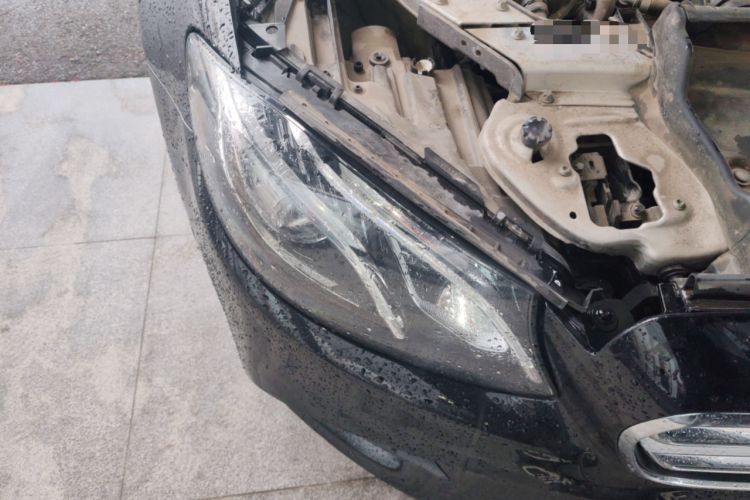 Used Mercedes-Benz E-Class 2020 Restyled E 300 L Sporty and Stylish Edition
