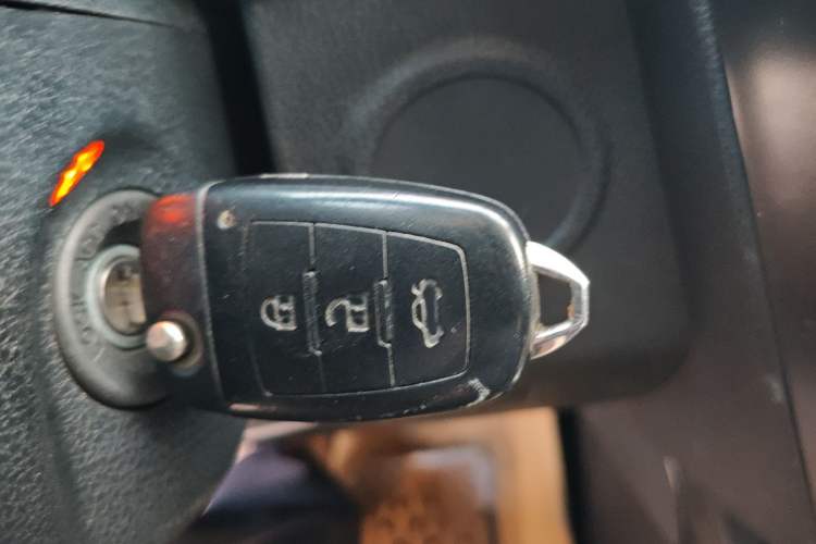 Used Bestune X80 2015 2.0L Automatic Comfort Anniversary Edition