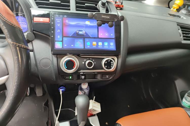 Used Honda Fit 2014 1.5L SE CVT Fashion Model