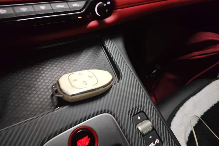 Used GAC Trumpchi EMPOW 2021 270T DCT J11 Version Vehicle Key