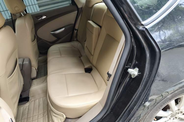 Used Buick GT 2013 GT 1.6L Automatic Fashion Edition Left Rear Seat