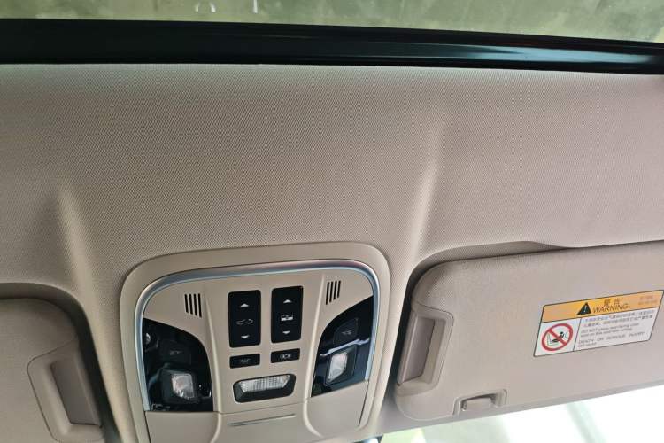 Used Wey VV7 2017 2.0T Flagship Model