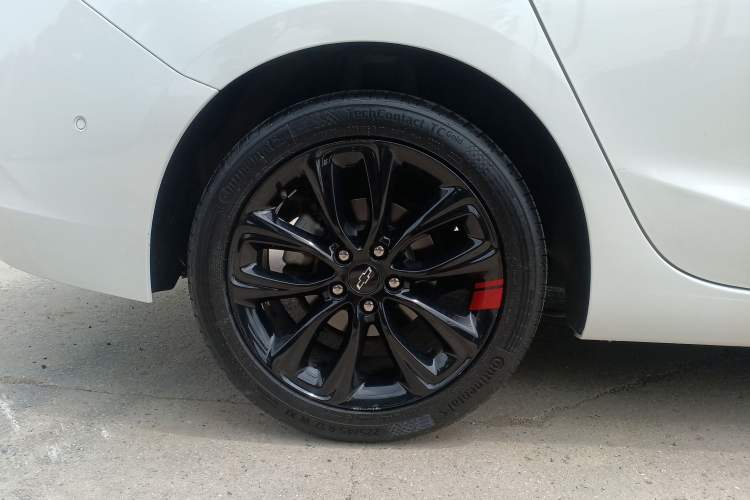 Used Chevrolet Cruze 2018 Redline 330T Dual-Clutch Flagship Edition Right Rear Wheel Hub