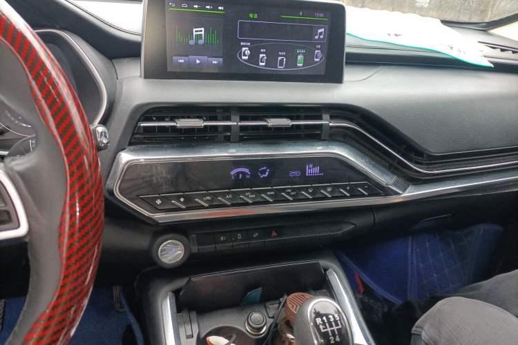 Used Zotye T500 2018 1.5T Manual Luxury Model
