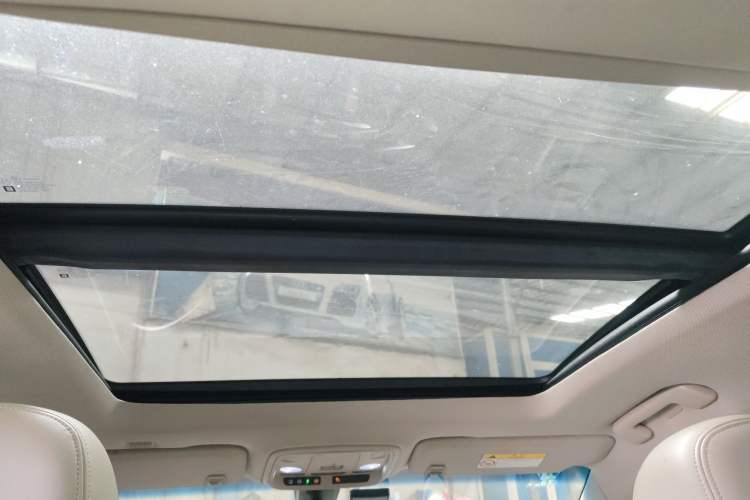 Used Cadillac XTS 2015 28T Comfort Model