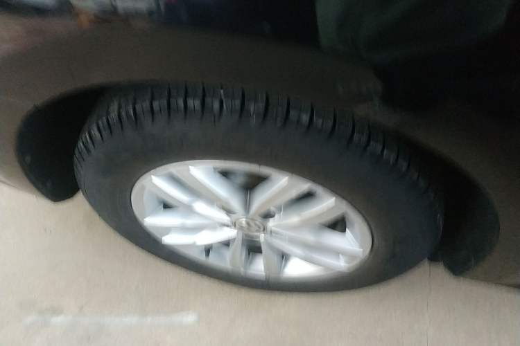 Used Volkswagen Passat 2016 330TSI DSG Luxury Edition Right Rear Wheel Hub