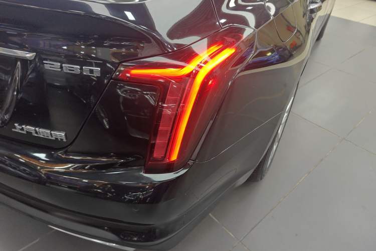 Used Cadillac CT5 2022 28T Luxury Version (Standard Edition) Right Rear Taillight
