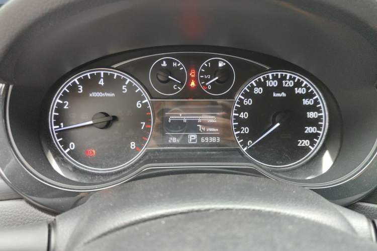 Used Nissan Tiida 2013 1.6L CVT Cool Cafe Edition Instrument Cluster