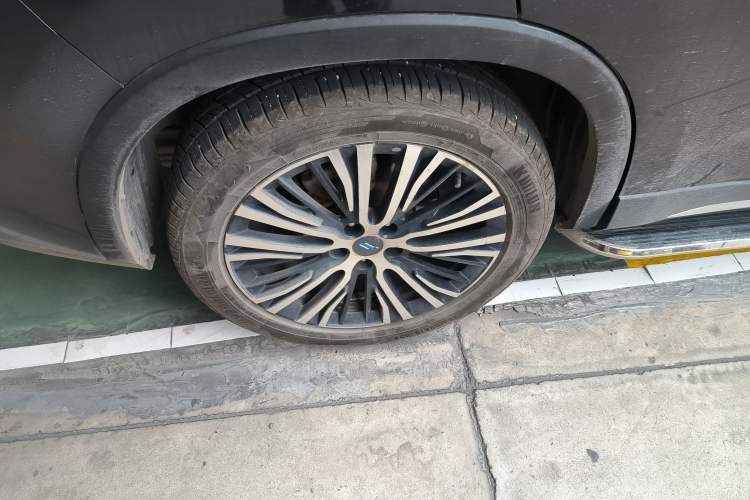 Used CHANGAN OSHAN X7 2020 1.5T Automatic Luxury Version