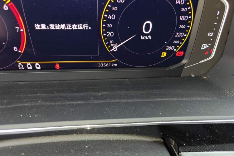 Used Volkswagen Passat 2023 330TSI Starry Elite Edition Odometer Close Up