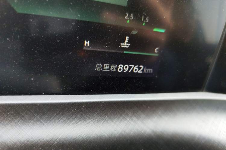 Used CHANGAN UNI-T 2022 1.5T Sport Edition Premium Version Odometer Close Up