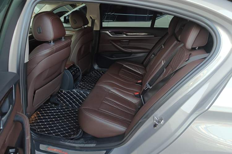 Used BMW 5 Series 2018 530Li Leading Edition Luxury Package