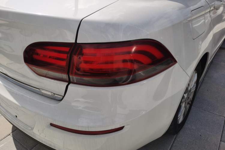 Used Qoros 3 2018 Sedan 1.6L Automatic Leading Model Exterior 3