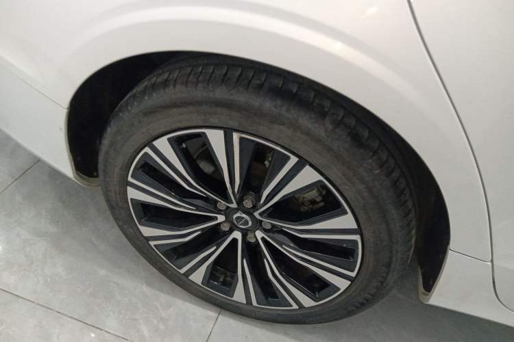 Used Volvo S60 2024 B4 Zhiyuan Luxury Edition