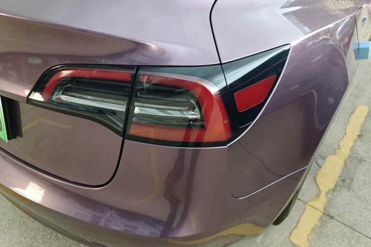 Used Tesla Model 3 2022 Rear-Wheel-Drive Version Right Rear Taillight