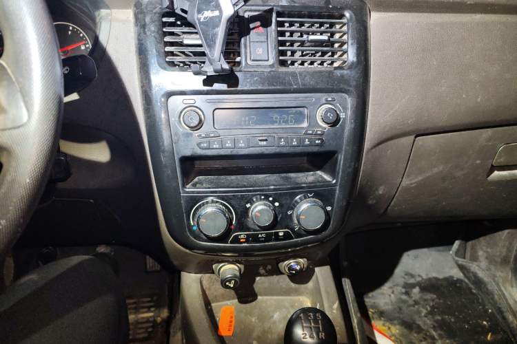 Used Wuling Hongguang 2015 1.5L S1 Standard China V-Emission Standards