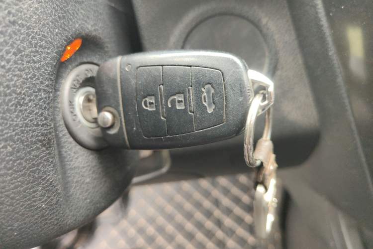 Used Bestune X80 2015 2.0L Automatic Comfort Anniversary Edition