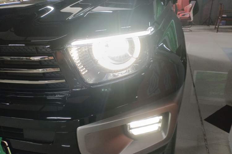 Used Tank 700 New Energy 2024 Hi4-T Extreme Edition Left Front Headlight