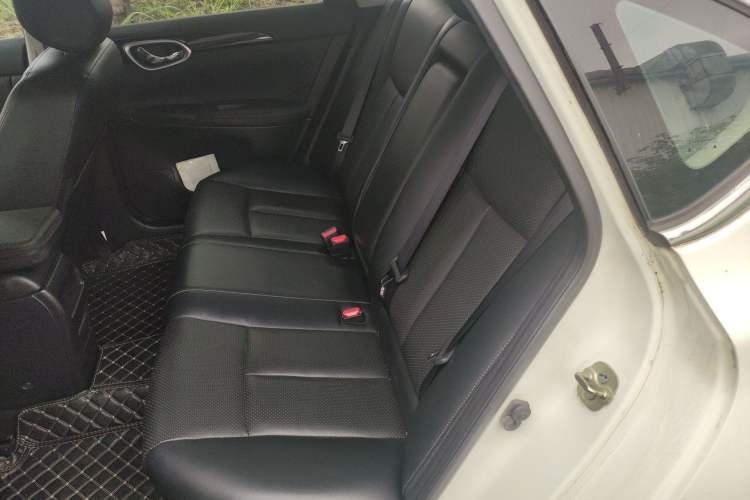 Used Nissan Sylphy 2016 1.6 XL CVT Luxury Edition Left Rear Seat