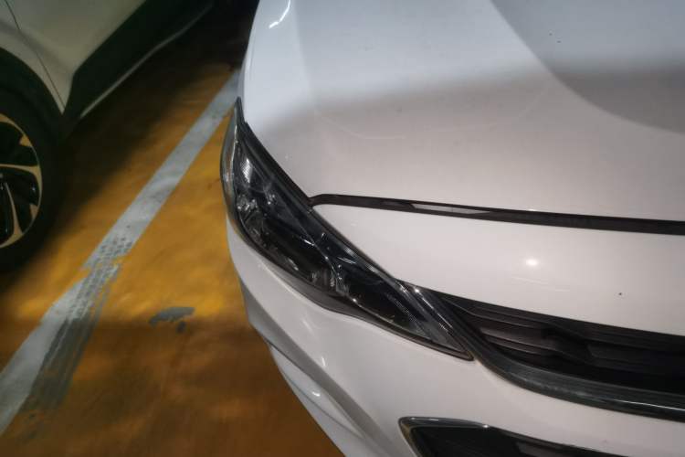 Used Chevrolet Cavalier 2019 320 Automatic Enjoyment with Sunroof Right Front Headlight