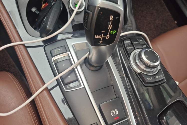 Used BMW 5 Series 2014 520Li Elegant Model