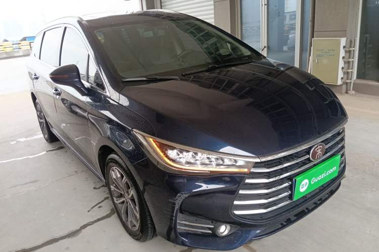 Used BYD Song MAX 2019 1.5T Automatic Smart Connect Ruiyi Sunroof Model 7 Seats China VI Standard Front Right 45 Deg