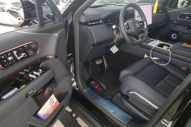 Used Zeekr 9X 2025 Ultra Edition 70kWh Driver Seat