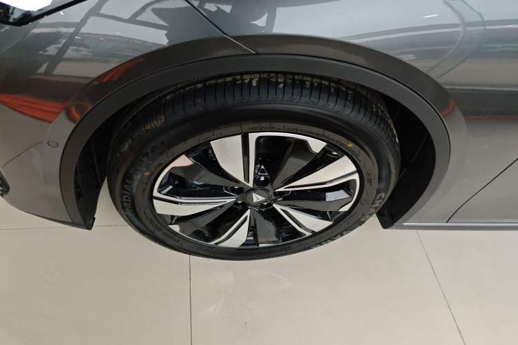 Used Deepal L07 2026 Model 660Max Huawei Qiankun Intelligent Driving ADS SE Edition