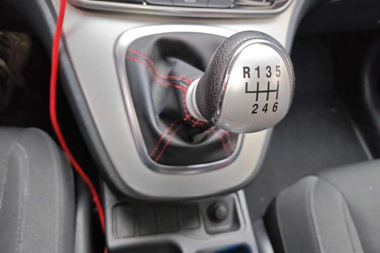 Used Haval M6 2019 1.5T Manual Two-Wheel Drive Urban Version China VI Standard