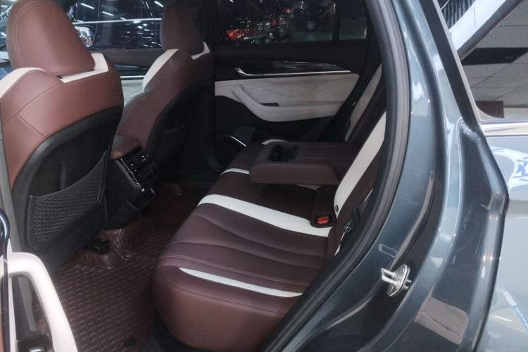 Used Geely Auto Monjaro L 2021 2.0TD DCT EVO Two-Wheel Drive Smart Luxury Version
