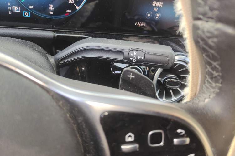 Used Mercedes-Benz B-Class 2022 Revised B 200 Dynamic Edition Gear Lever