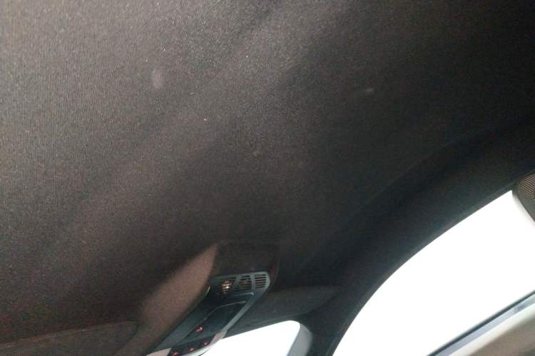 Used BMW i8 2014 Standard Model
