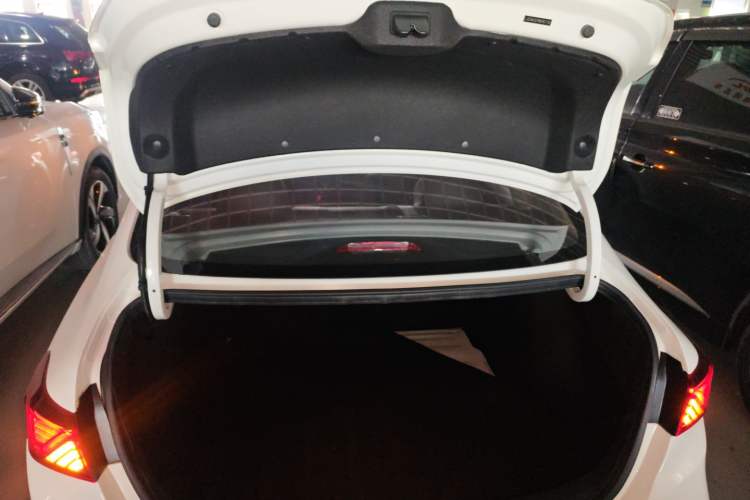 Used Kia K3 2021 1.5L CVT Youth Edition Trunk