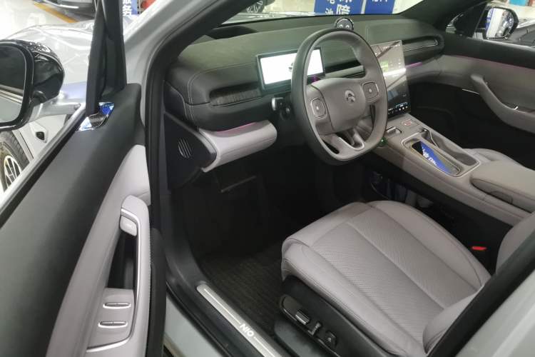 Used Nio EC6 2024 75 kWh
