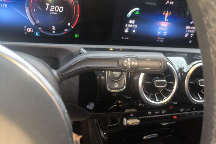 Used Mercedes-Benz A-Class 2020 Restyled A 200 L Sport Sedan Dynamic Version Gear Lever