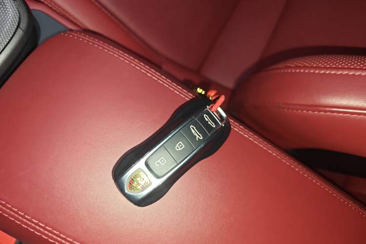 Used Porsche 911 2022 Targa 4 3.0T
