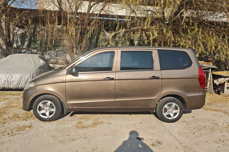 Used Wuling Hongguang 2015 1.5L S Base Model China IV
