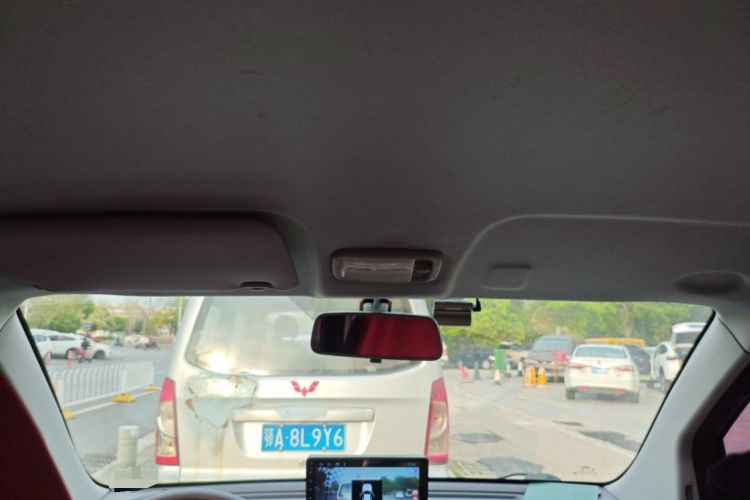 Used Chery QQ Ice Cream 2023 120km Ice Cream-Type Lithium Iron Phosphate Headliner