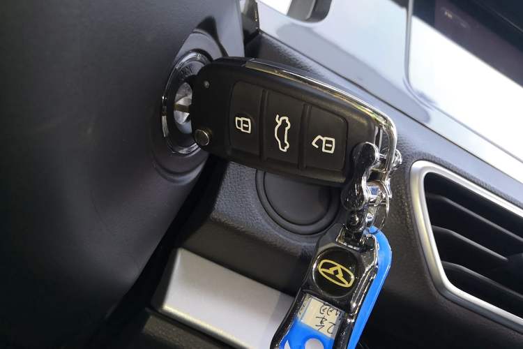 Used Cowin Xuanjie 2021 1.5L Manual Enjoyment Edition Vehicle Key